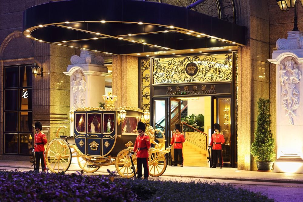 Grand Emperor Hotel image 1